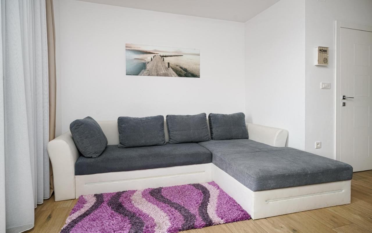 Olive Balcony Vodice-Srima Apartment Exterior foto