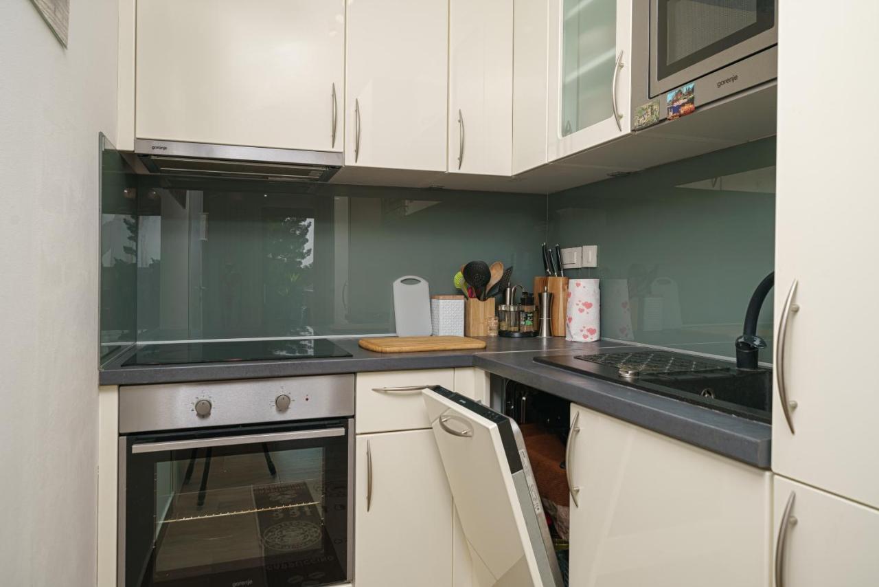 Olive Balcony Vodice-Srima Apartment Exterior foto